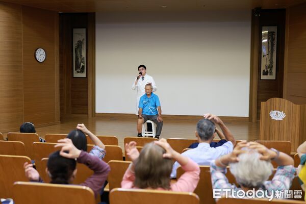 ▲花蓮慈濟醫院與花蓮縣衛生局舉辦「中風防治講座」。(圖/慈濟醫學中心提供,下同)
