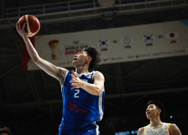 ▲中華男籃陳盈駿、林庭謙、馬建豪,中國男籃楊瀚森。(圖/取自FIBA官網)