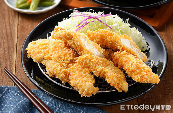 ▲福勝亭「鮮嫩炸雞柳定食」。(圖/三商餐飲提供)
