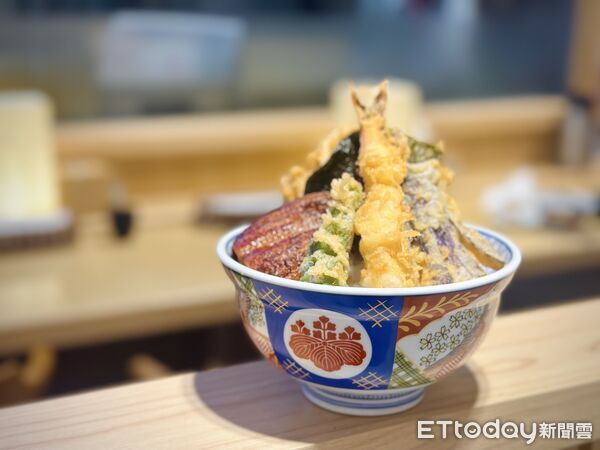 ▲金子半之助「鰻舞極天丼」。(圖/金子半之助提供)