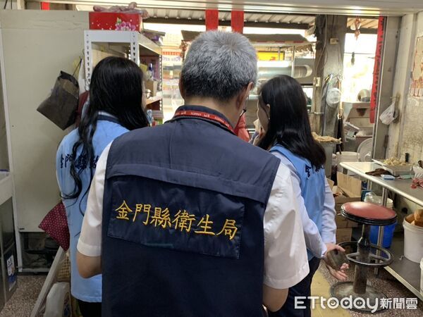 ▲▼金門縣衛生局持續清查中聯問題油。(圖/金門縣衛生局提供)