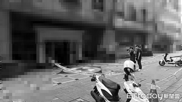 ▲▼警方在墜樓現場採證 。(圖/記者陳以昇翻攝)