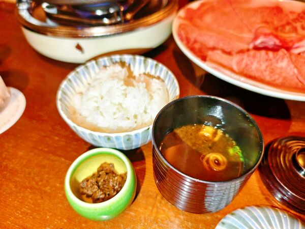 ▲▼壽喜燒ちんや Chinya 淺草本店。(圖/部落客混血珊莎的奇幻旅程)