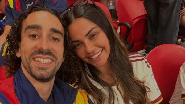 ▲庫庫雷亞(Marc Cucurella)與女友羅德里格斯(Claudia Rodriguez)。(圖截自X)