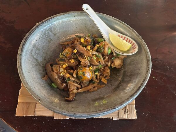 ▲季風「香菇、南瓜、糯米」。(圖/取自米其林指南網站)