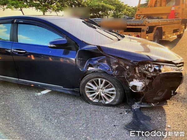 ▲屏東恆春南灣發生撞車事故釀3傷,警方於肇事駕駛身上查獲煙彈疑毒駕,將再採檢釐清案情。(圖/記者陳崑福翻攝)