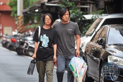 50歲蕭煌奇新婚半年傳「愛妻懷孕3個月」　恩愛互動被直擊