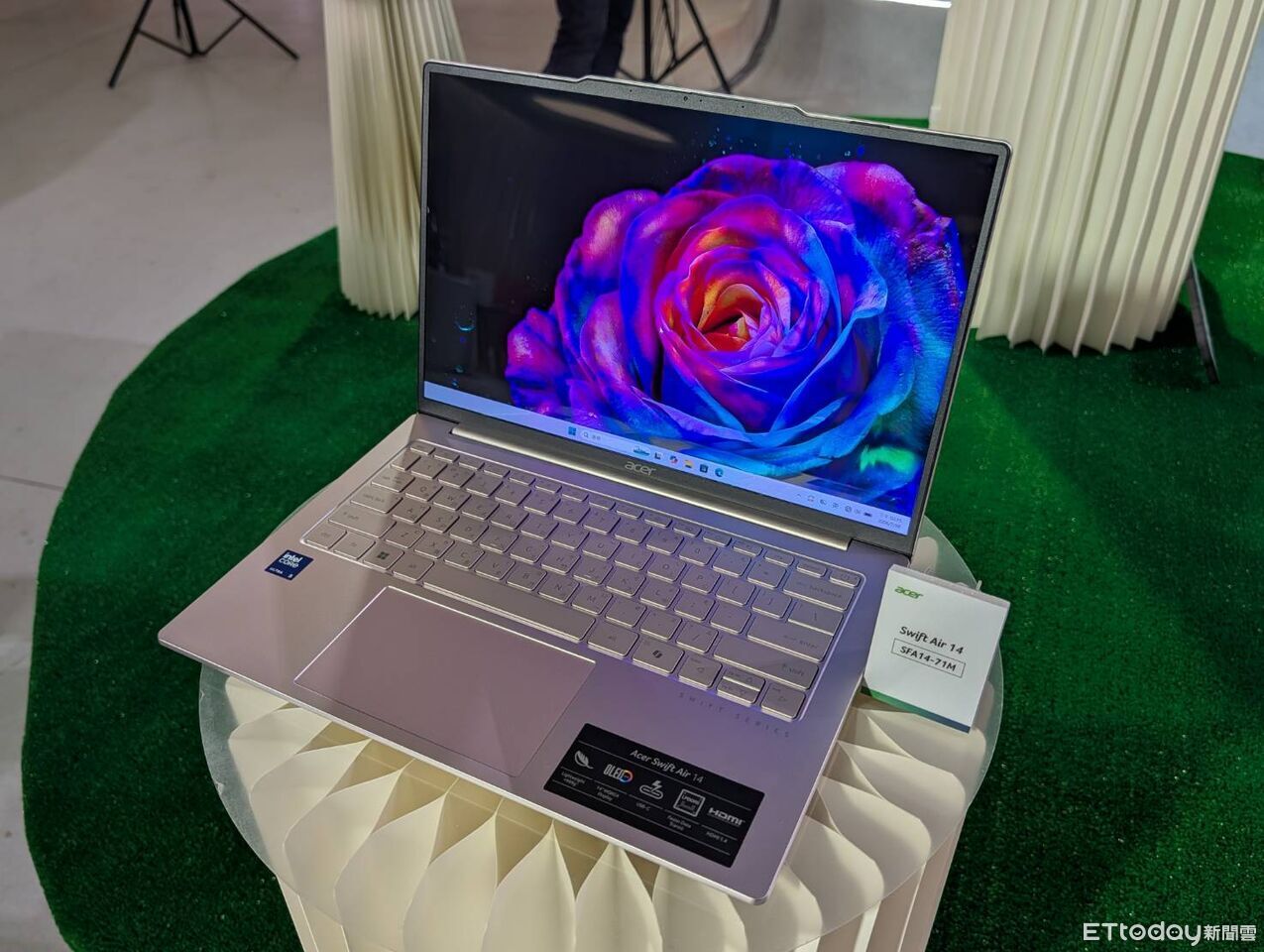 ▲▼Acer Day 將從 8 月 3 日開跑,帶來一系列新筆電、平板,更能參與 iPhone 18 Pro 抽獎。(圖/記者黃肇祥攝)