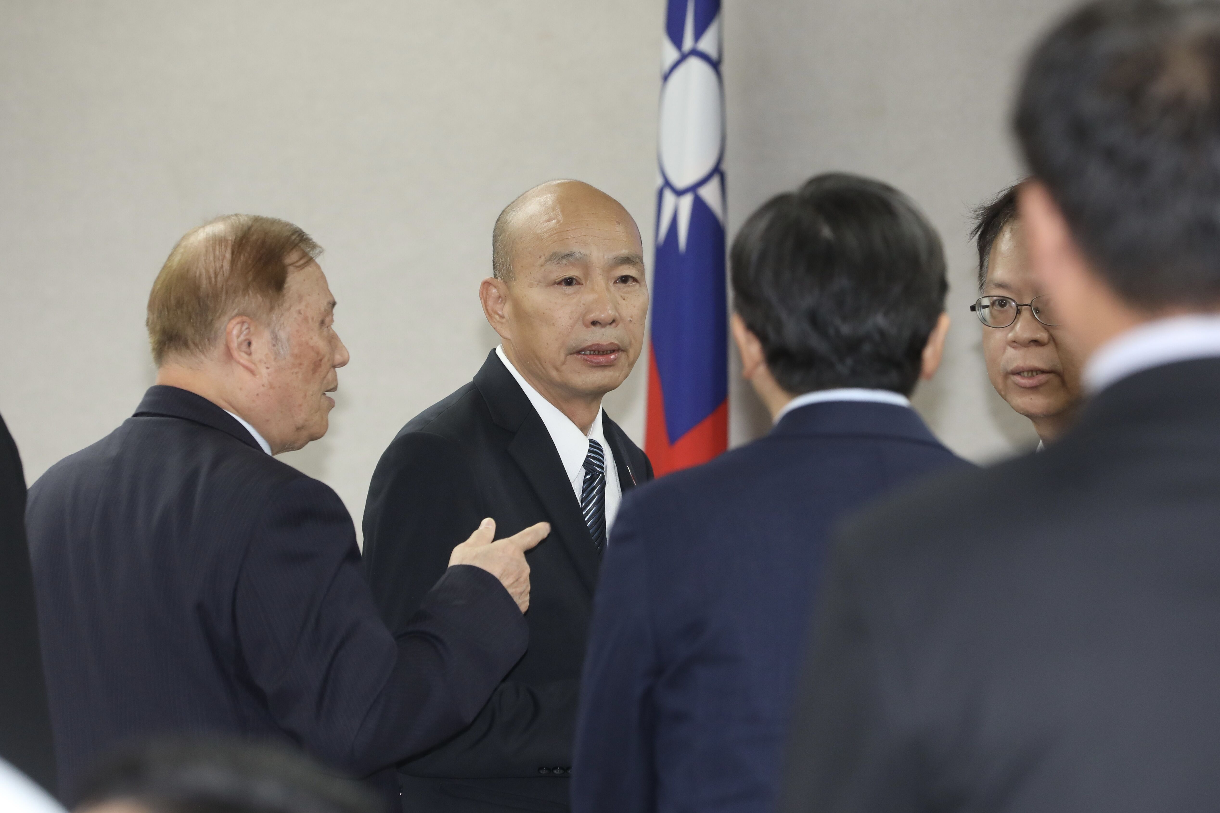 ▲▼ 立法院院長韓國瑜主持立法院黨團協商「115年度中央政府總預算案」 。(圖/記者劉耿豪攝)