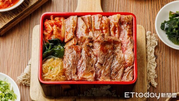▲山牛將台灣2號店推出全新「燒肉重」系列。(圖/丸亀製麵提供)