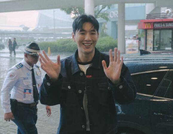 ▲金志洙現身菲律賓參加品牌活動。(圖/翻攝自IG)