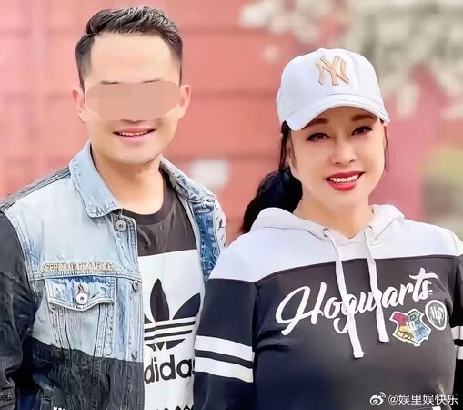 ▲▼劉曉慶遭小38歲助理討2400萬!男方稱戀愛同居6年。(圖/翻攝自微博)