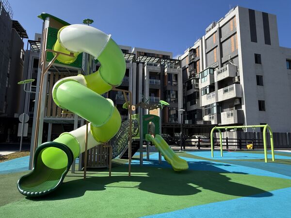 ▲樹林育德公園升級啟用 新增共融遊戲空間。(圖/新北市工務局提供)