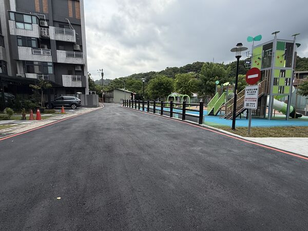 ▲樹林育德公園升級啟用 新增共融遊戲空間。(圖/新北市工務局提供)