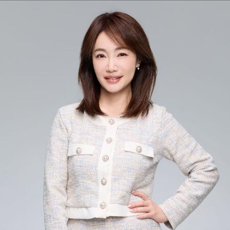 ▲▼姜厚任與女友,蕭彤雯。(圖/翻攝自臉書)