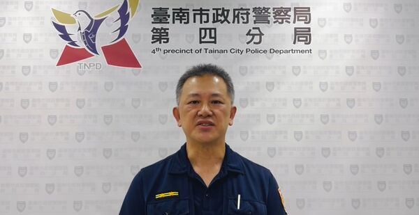 ▲女子事後在社群平台指控遭員警推擠、抓捏,並強調自己承認違規,但仍盼警方說明執法過程。(圖/翻攝自threads)