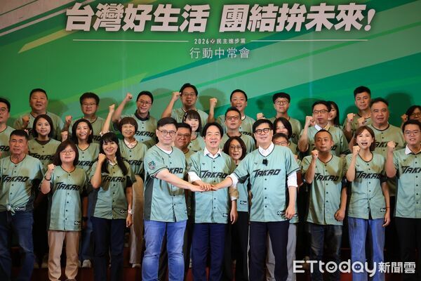 ▲▼民進黨行動中常會移師高雄 陳其邁:團結力挺賴清德、賴瑞隆 延續綠色執政品質保證(圖/記者賴文萱翻攝)