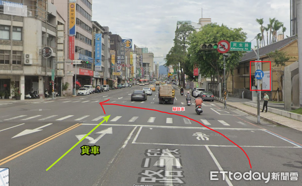 ▲▼ 台中市南區婦人騎Ubike未依規定二段式左轉,被同向直行貨車撞飛,傷重不治。(圖/記者鄧木卿翻攝,下同)