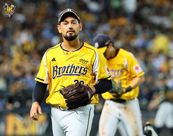 ▲勝騎士、高宇杰 。(圖/中信兄弟提供)