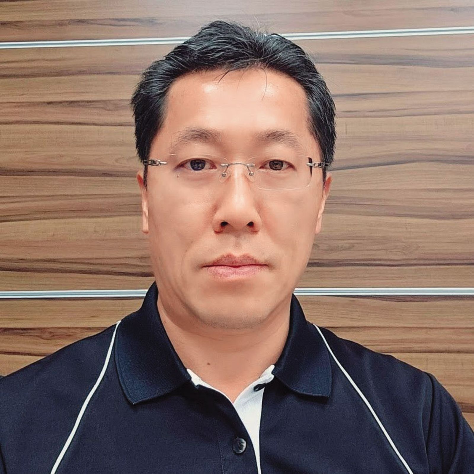 美超微台灣高階主管張瑞滄(圖)涉非法將美國人工智慧技術轉移至中國,今年3月遭美方起訴,目前行蹤不明。(翻攝X)
