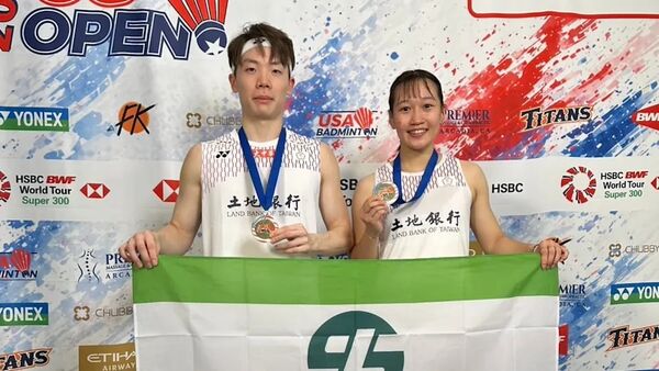 ▲劉廣珩/許尹鏸。(圖/翻攝自土銀羽球隊臉書)