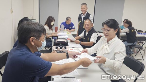 ▲▼ 太保市長鄭淑分登記參選競選連任 。(圖/記者翁伊森翻攝)