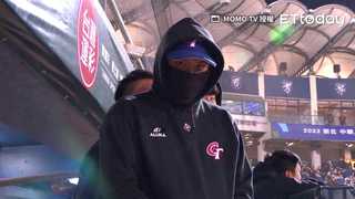 20230225 WBC熱身賽 樂天桃猿vs中華隊 9局上半