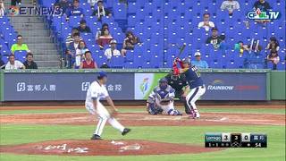  07/16 Lamigo vs 富邦 三局上，林泓育擊出中外野方向陽春全壘打