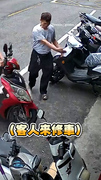 【這要大修餒】客人來修車　阿金竟直接熟練上踏板XD
