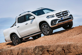 The Mercedes-Benz X-Class: A first Test Drive in Santiago de Chile | #MBReporter