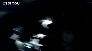 毒鴛鴦拒捕警開3槍攔不住　撞上4車搜出爆量毒品