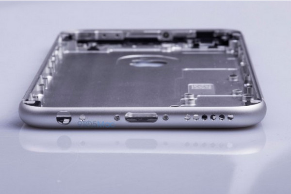 疑似iPhone6s外殼及背板照片公開