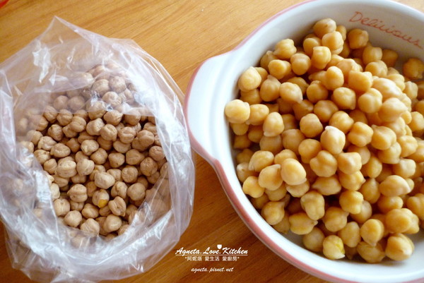 随时可以扔进烤箱,不一会儿就有香香脆脆的烤豆子可以吃&hearts