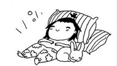 在家睡覺最幸福！「微宅女」才能懂的漫畫