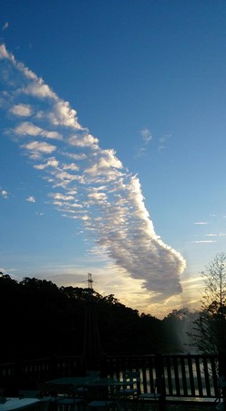 天使之翼掉落凡間 新竹這只 翅膀雲 美到讓人屏息 Ettoday生活新聞 Ettoday新聞雲