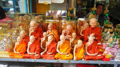 泰國「僧侶公仔」…誰想收到這種伴手禮啊？