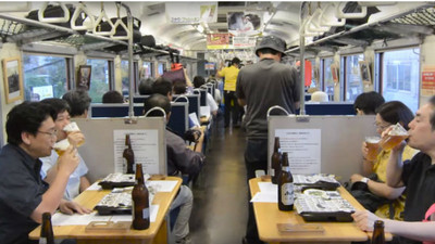 日本「居酒屋列車」邊欣賞風景邊小酌一杯吧！
