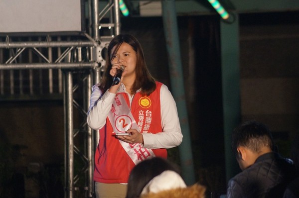 新北市立委候選人曾柏瑜。（圖／翻攝自曾柏瑜粉絲專頁）