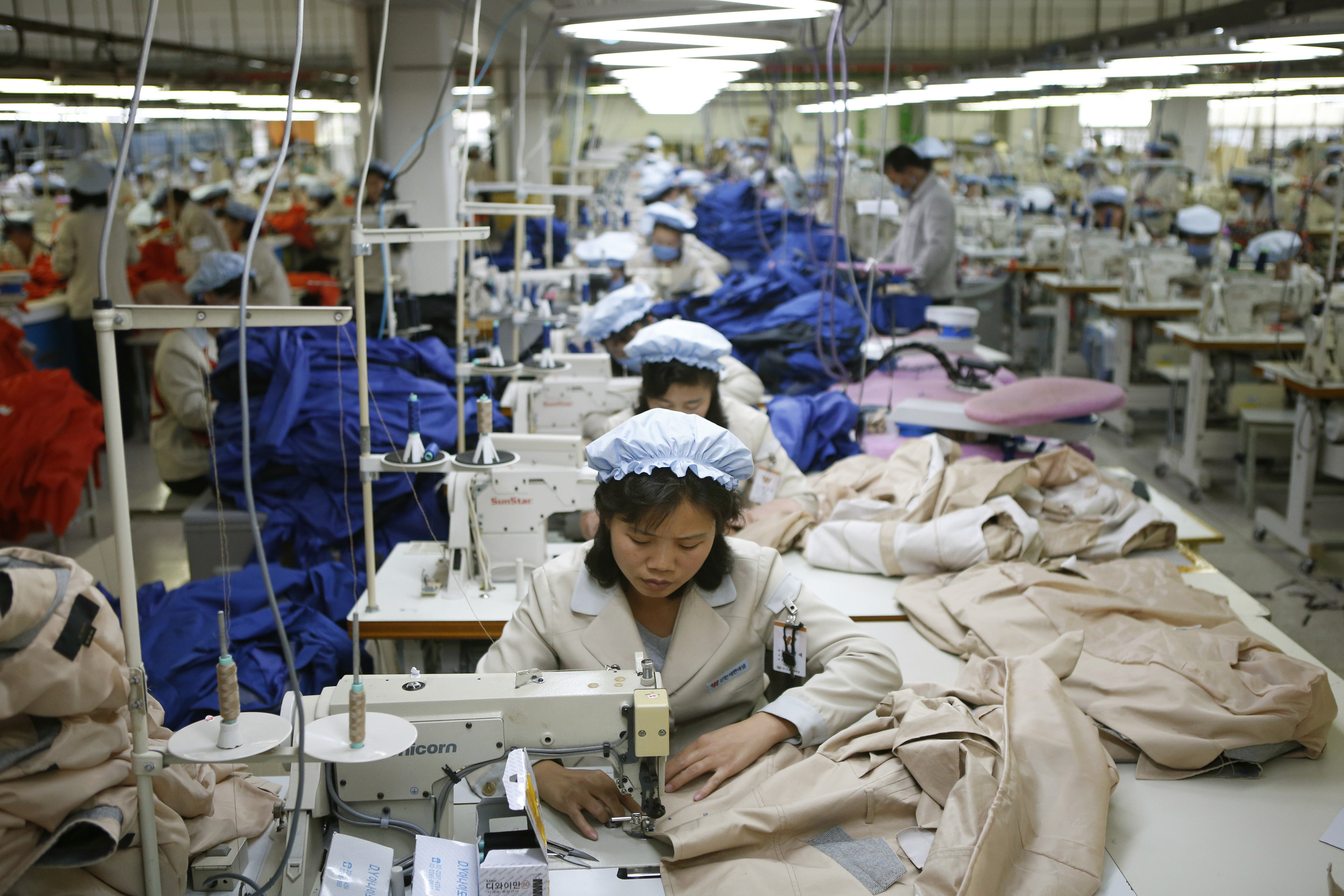 開城工業區有120多個南韓企業進駐，僱用了5萬多名北韓勞工。（圖／達志影像／美聯社）