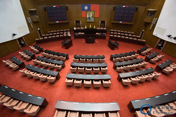 立法院大楼图片
