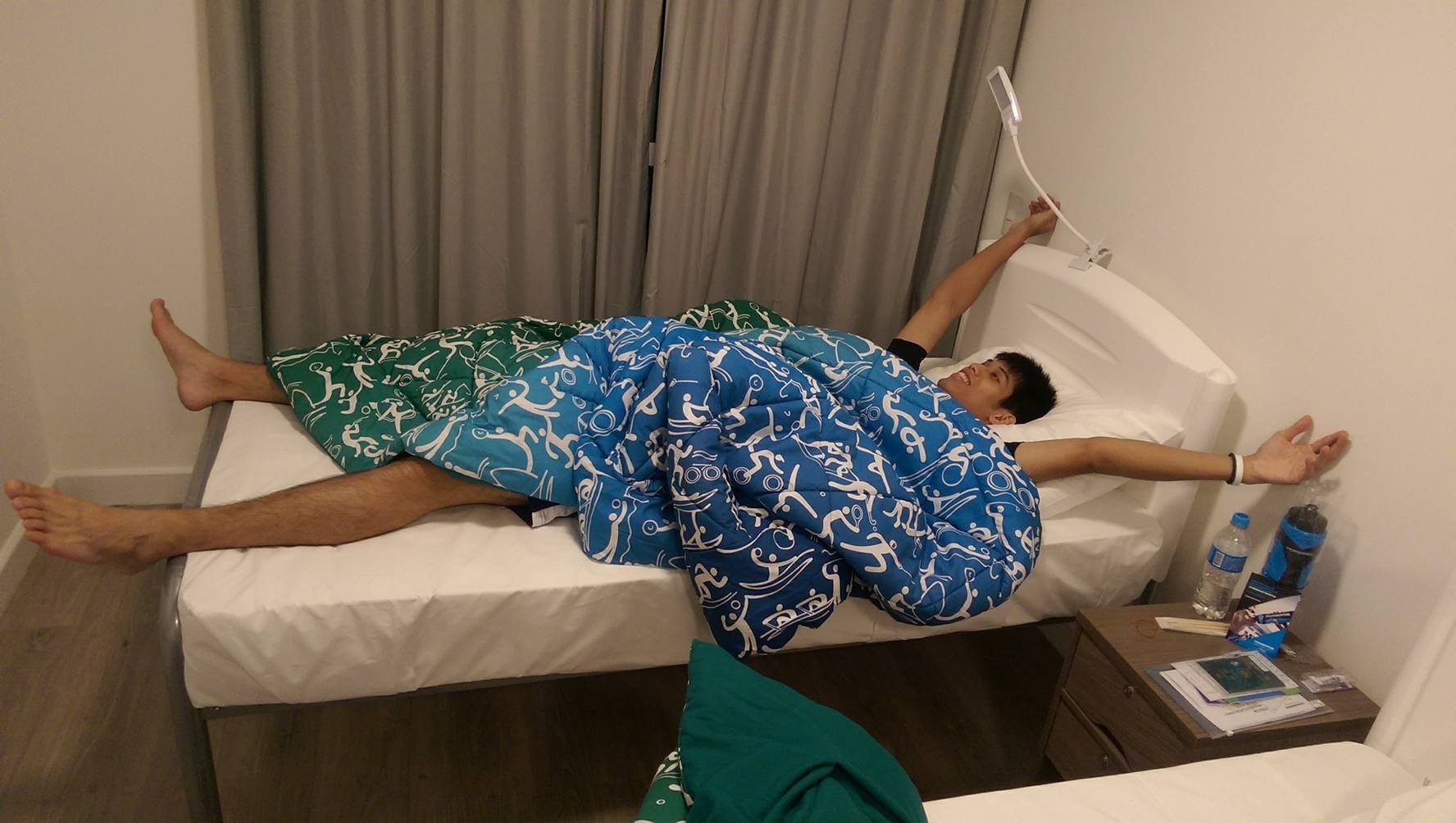 長人的困擾劉威廷選手村的床太短 Ettoday運動雲 Ettoday新聞雲