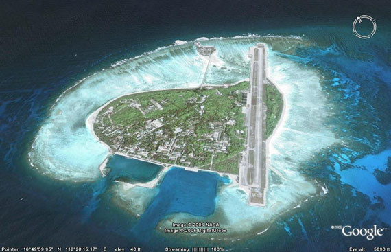 ▲永興島上起飛的蘇-27和蘇-30戰機可覆蓋整個南海。（圖／翻攝自google earth）
