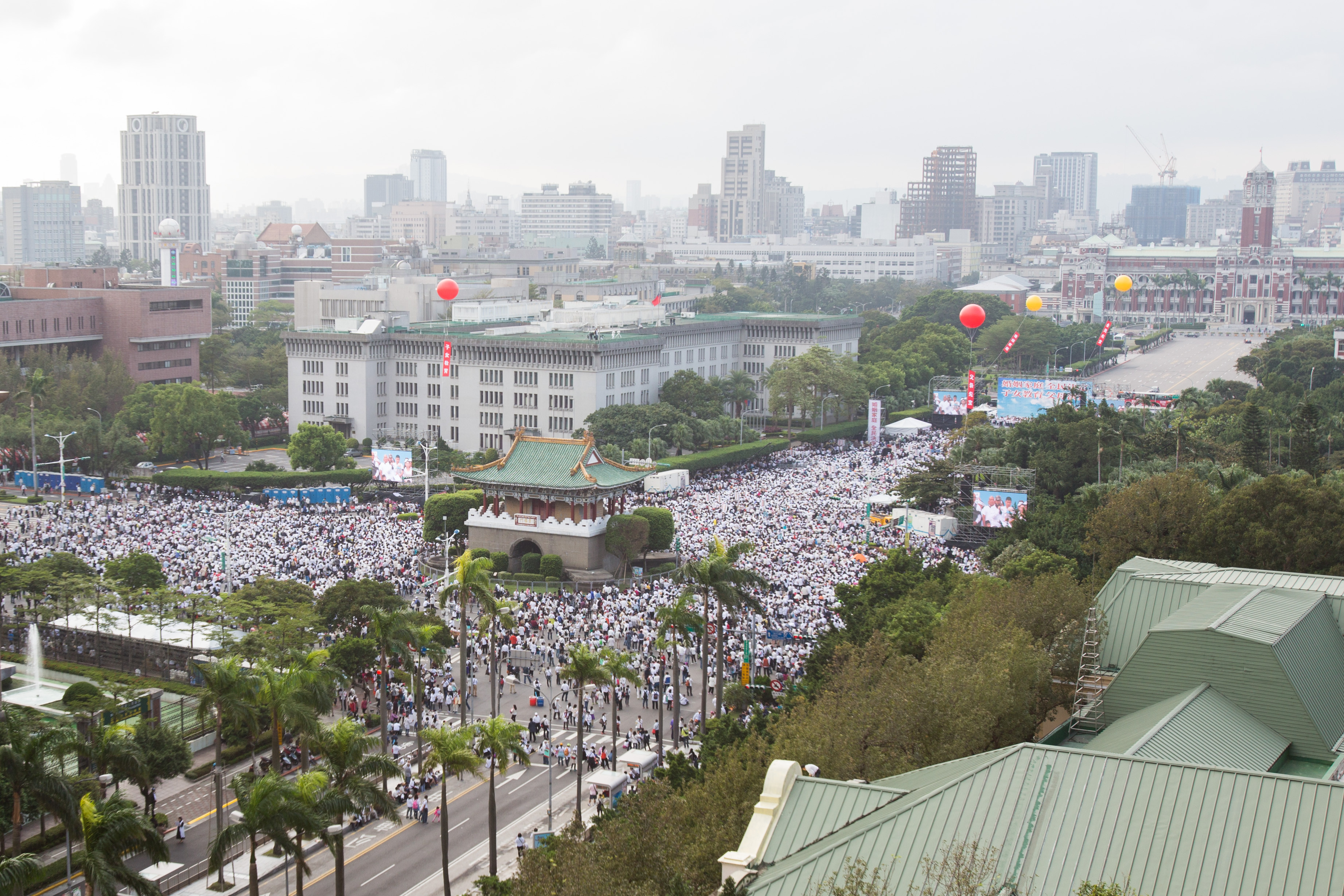 下一代幸福聯盟,反同婚,凱道遊行,空拍大景（圖／記者季相儒攝）