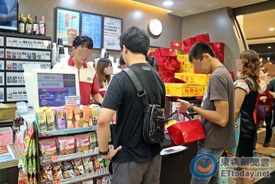 「對服務人員態度」不是最準？網友揭一個人有沒有教養：真正關鍵在這裡