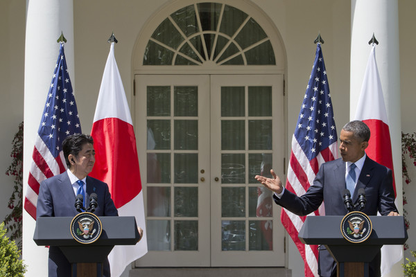 ▲日本首相安倍晉三日前宣布將於26日訪問珍珠港，並與美國總統歐巴馬舉行最後一次高峰會。（圖／達志影像／美聯社）