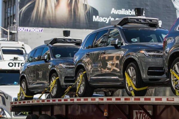 遭加州「封殺」後　Uber無人車逃到亞利桑那重啟測試。（圖／翻攝自Uber）