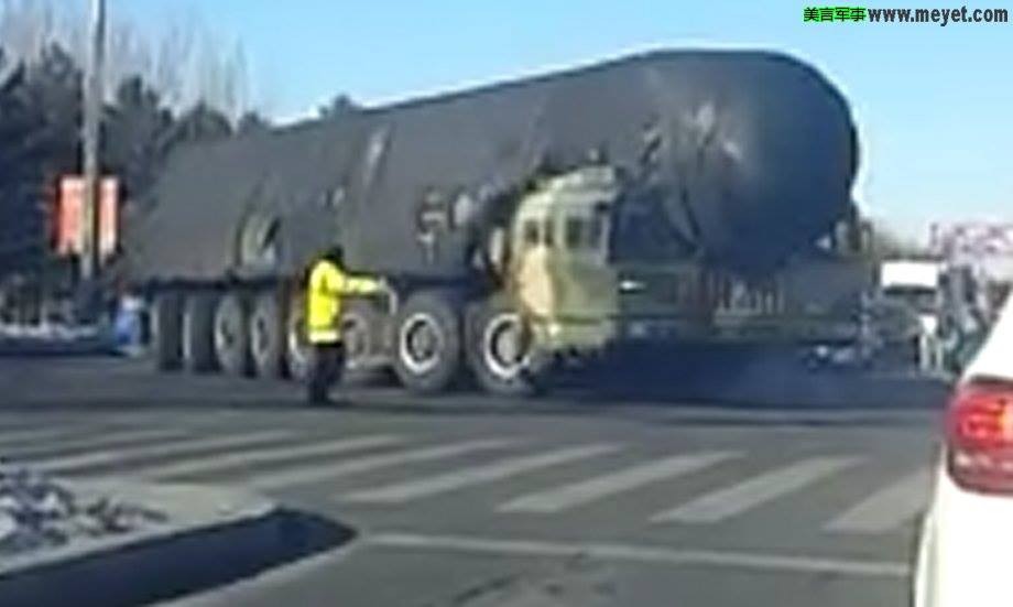 東風-41戰略核子導彈出現在黑龍江大慶。（圖／翻攝自陸網）