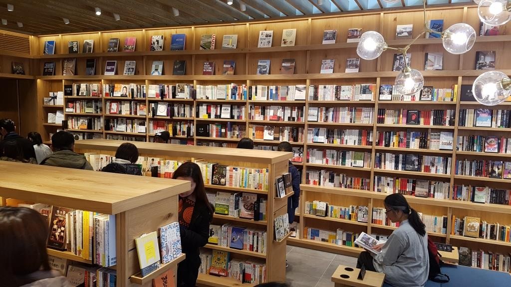 到台北 蔦屋書店 逛一圈能買到這些書 Ettoday消費新聞 Ettoday新聞雲