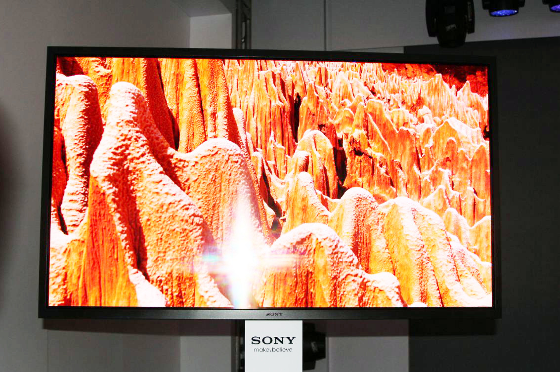CES 2013／Sony 推出全球首款56吋4K OLED電視| ETtoday3C家電