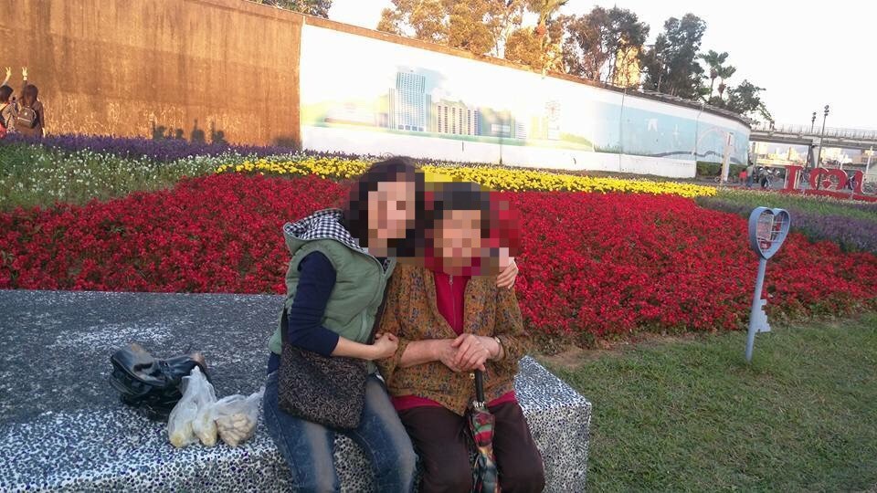 婆媳意麵命案，親友相當難過，因為婆媳倆感情好到比母女還好。(圖／翻攝自婆媳意麵粉絲頁）